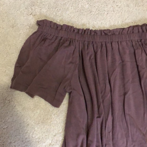 Wilfred off the shoulder top (PLUM) - Picture 3 of 3